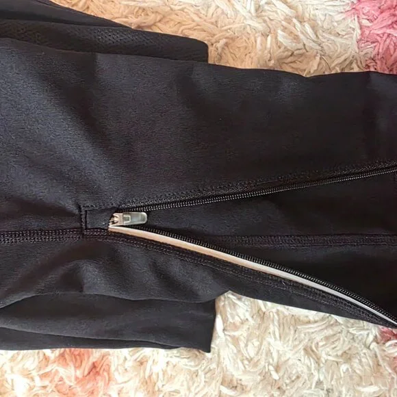 Women's Medium Leggings Bundle - Picture 2 of 9